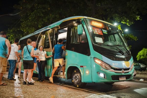 Transfer Sambadrome In/ Out from Hotels and Pickup Points - ODD Side - Imagen 3